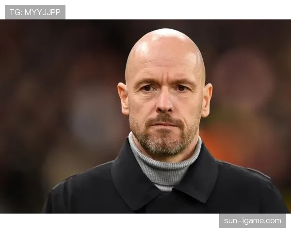 滕哈赫执教生涯深度解析：从边缘教练到豪门掌舵人的蜕变之路